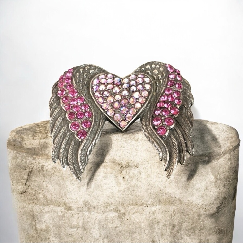 Vintage brooch by Kirks Folly